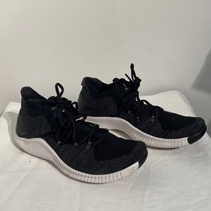 Nike Free Trainer Flyknit 3, Size 8